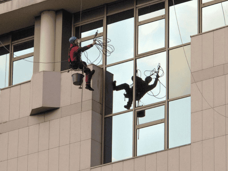 Manutenção de Fachadas de Alumínio